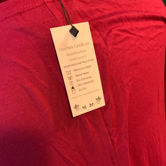 Kids form long sleeve, lightweight nightgown deep red color, side slits small - Picture 2 of 4